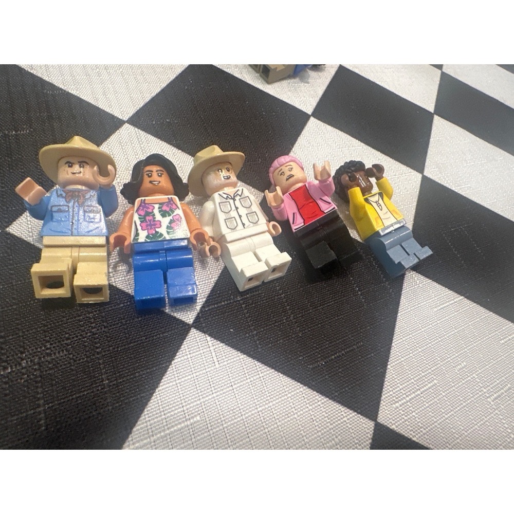 LEGO Jurassic World Minifigure Lot Alan Grant Ellie Sattler John Hammond 5pc